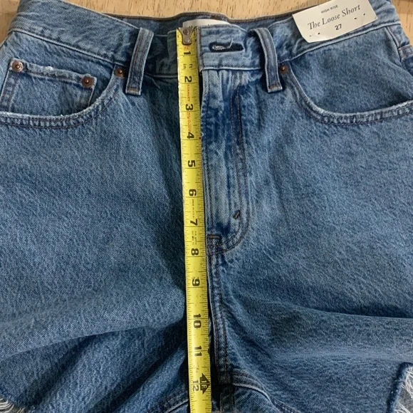 Abercrombie & Fitch High Rise Loose Short Size 27 6 in inseam - Picture 8 of 10